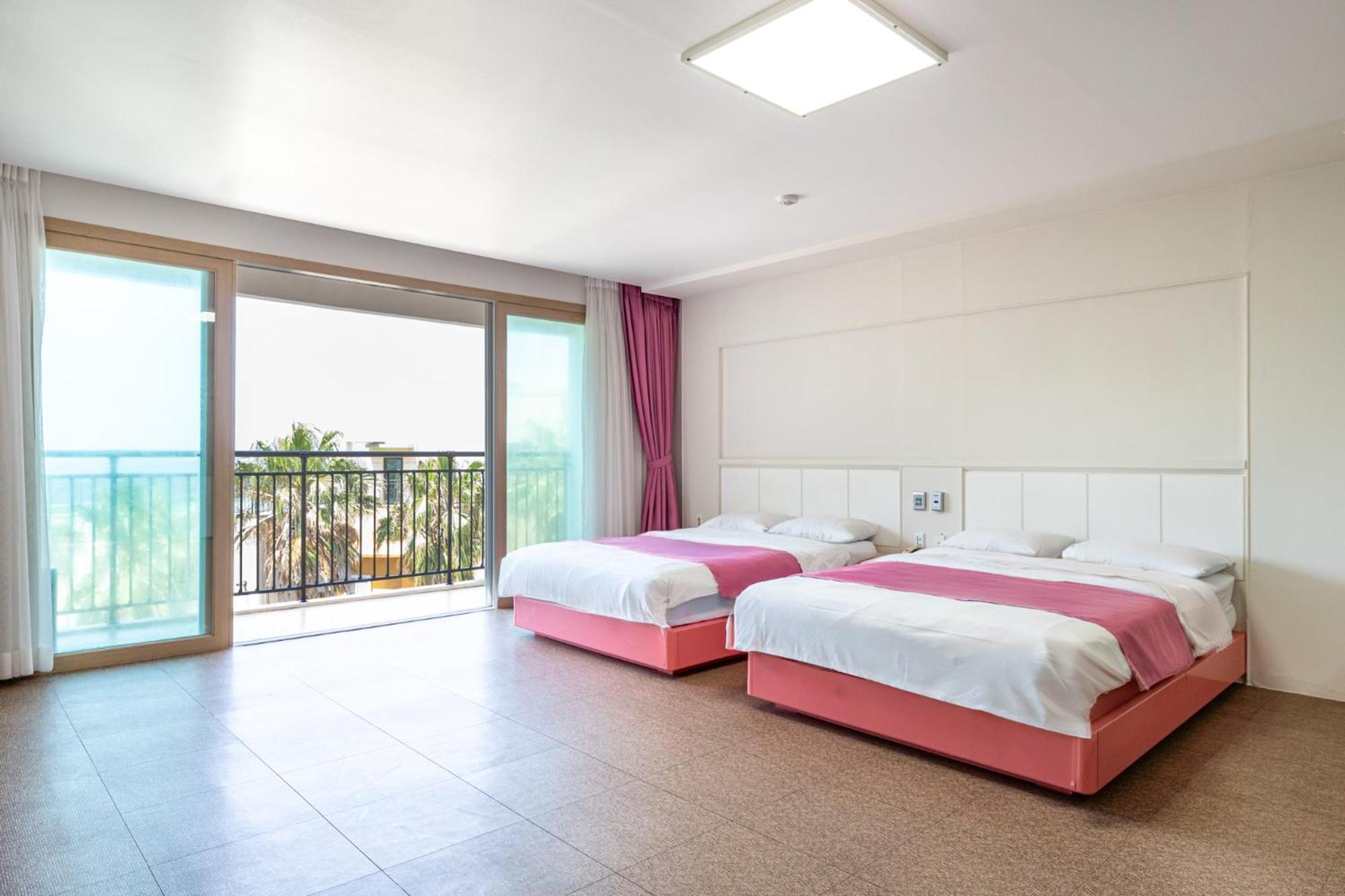 Amoureux Resort Jeju Exterior photo