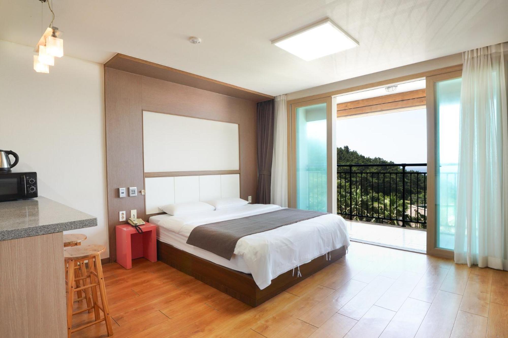 Amoureux Resort Jeju Exterior photo