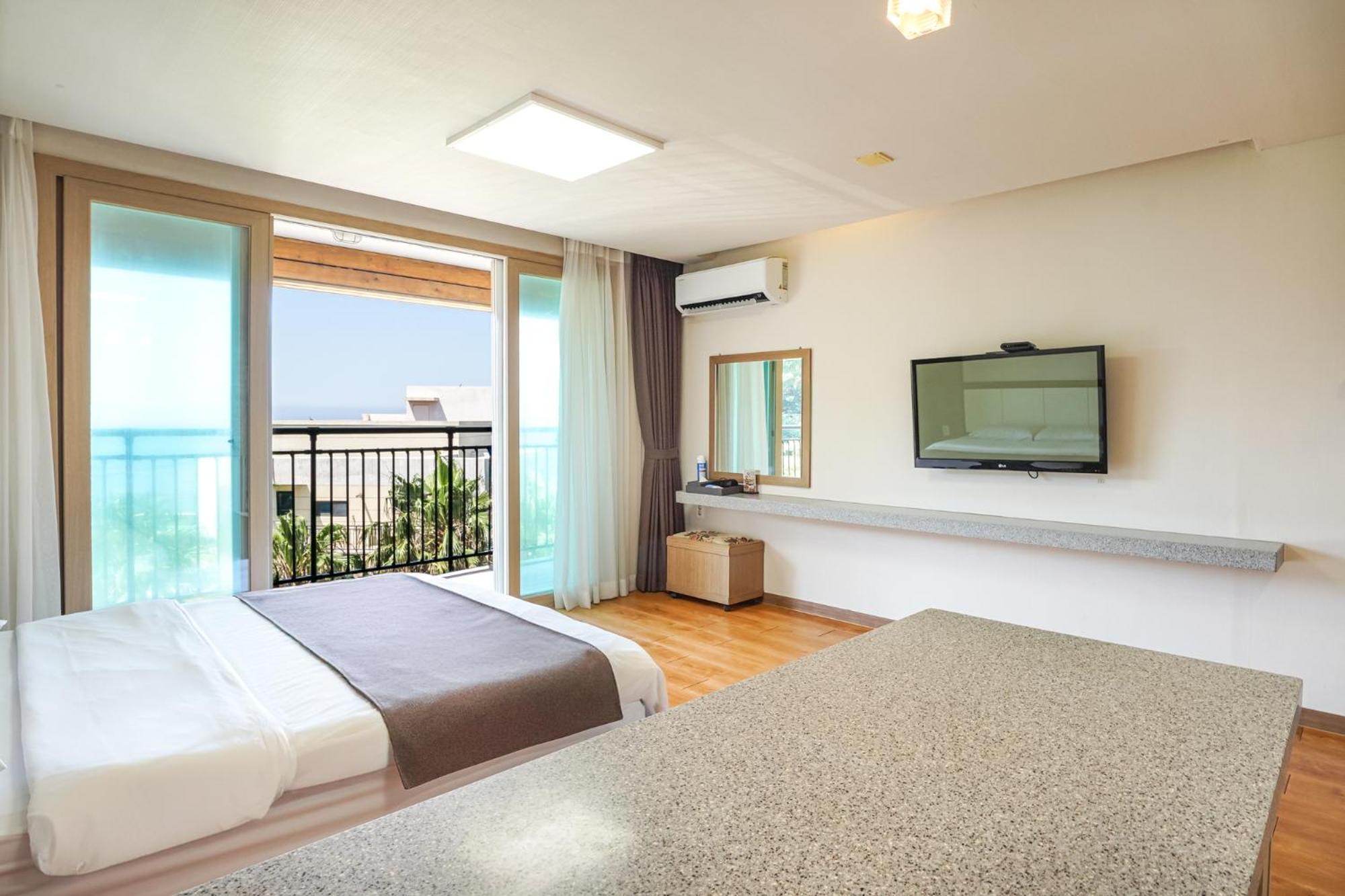 Amoureux Resort Jeju Exterior photo